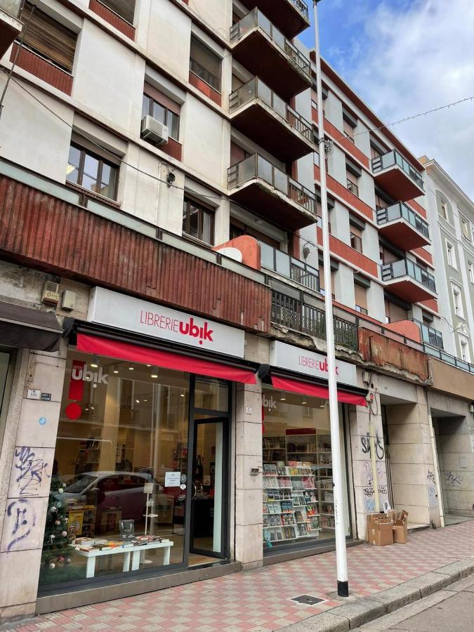 Izzhome City Love Cagliari Bagian luar foto