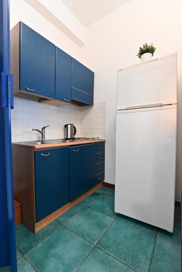 Izzhome City Love Cagliari Bagian luar foto