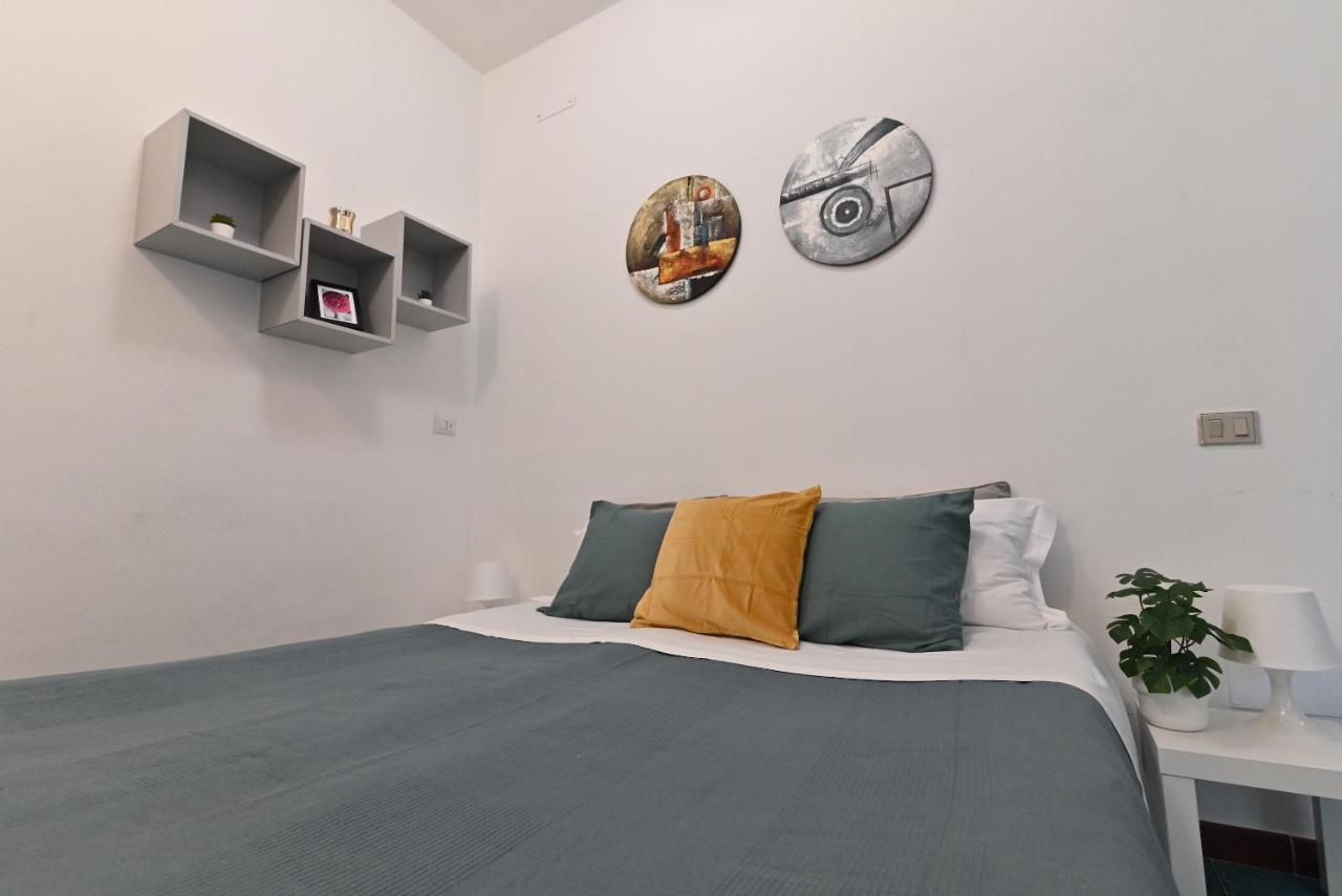 Izzhome City Love Cagliari Bagian luar foto
