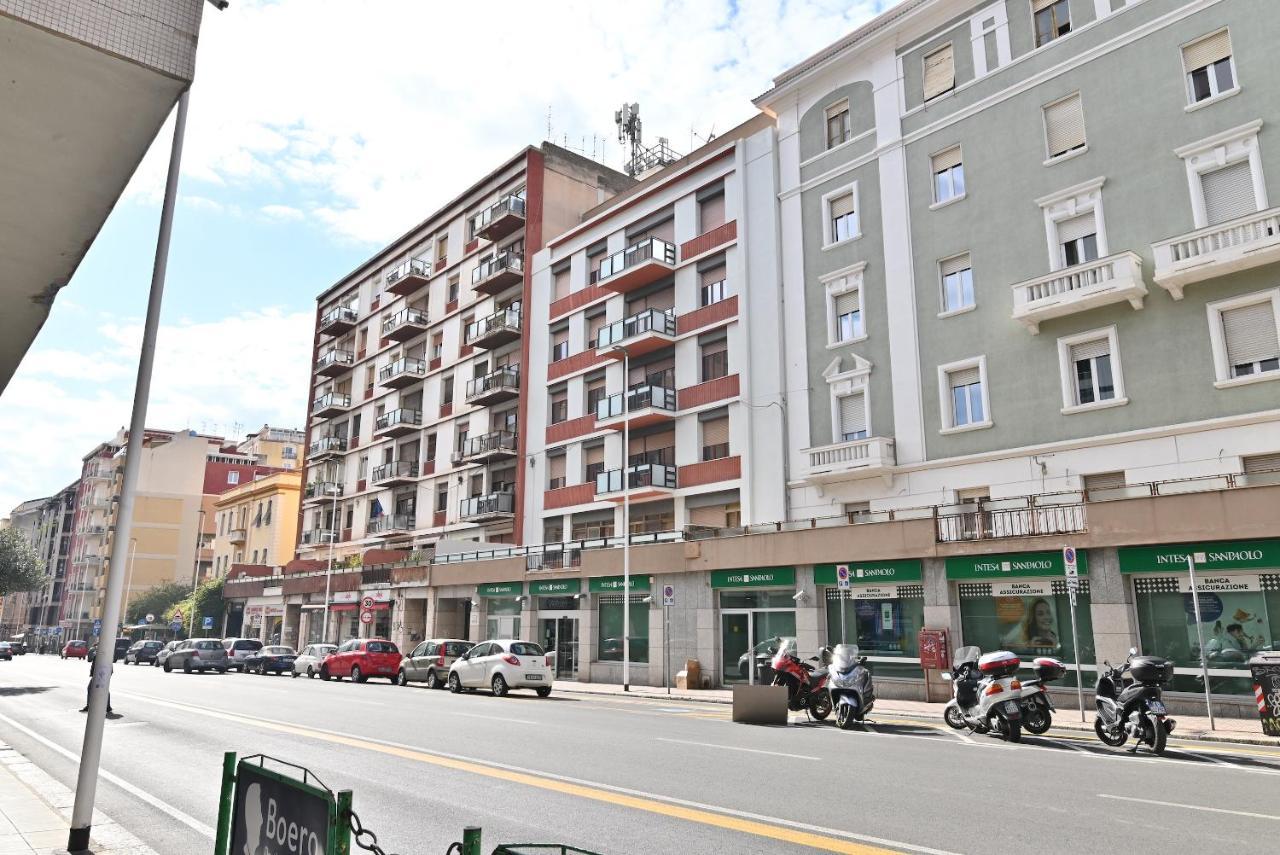 Izzhome City Love Cagliari Bagian luar foto