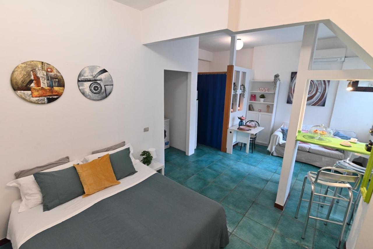 Izzhome City Love Cagliari Bagian luar foto